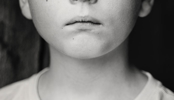 Vérification de l'âge en ligne : la CNIL a rendu son avis sur le référentiel de l’Arcom concernant l’accès aux sites pornographiques